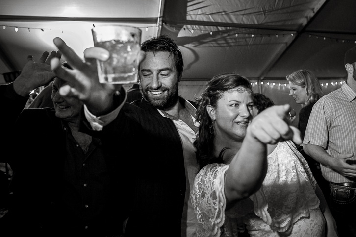 Joe Pool Lake Wedding by Dallas Wedding PHotographers - K & S Ph